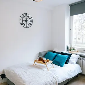  Apartament Ochota - Location, Park&tram Nearby - By Rentujemy